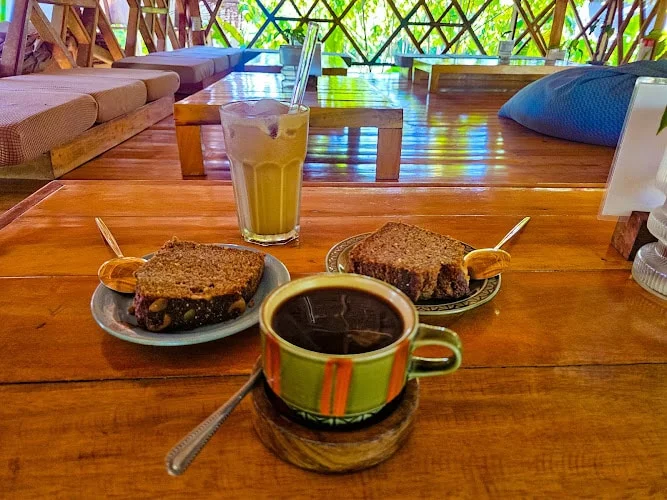 Shanti Shanty Café Siargao